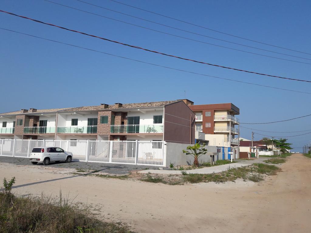 Conjunto Residencial Verdes Mares Guaratuba Kültér fotó